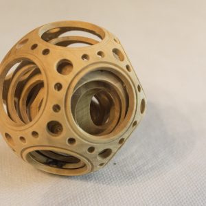 Boule de Canton à trous-trous