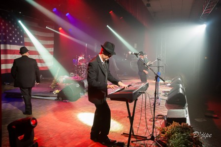 Les Blues Brothers à la salle des fêtes de Melun, septembre 2012